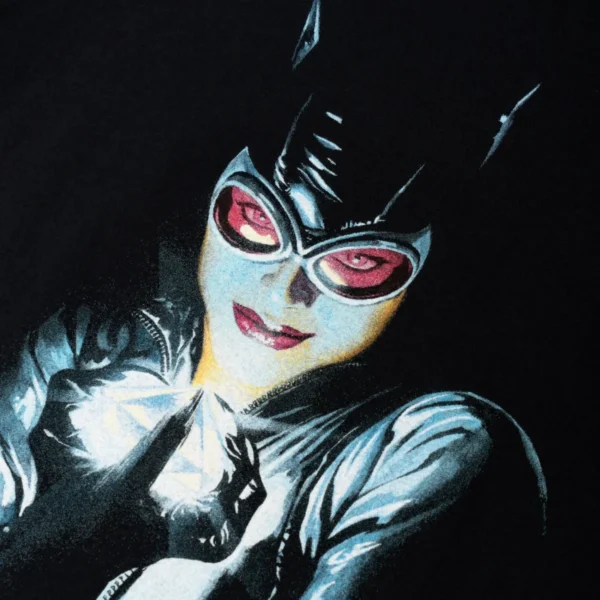 WELCOME X BATMAN SELINA T-SHIRT BLACK